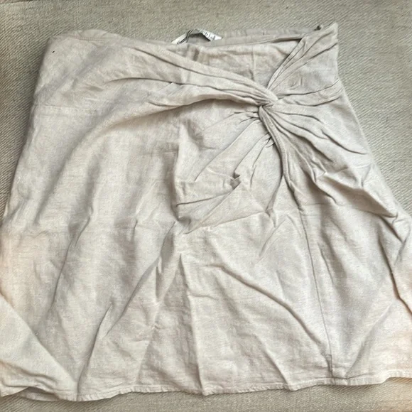 Abercrombie & Fitch Knotted Linen Skirt - Picture 5 of 6